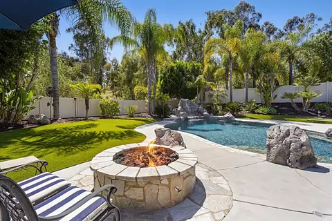 12781 Cherrywood St, Poway, CA 92064 photo 3