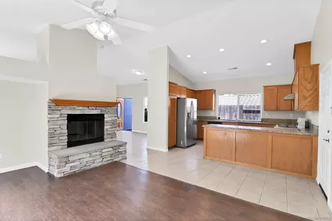 Living - 998 W 2nd Ave, Escondido, CA 92025 photo 2 of 3