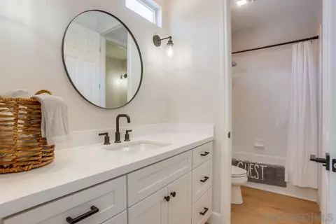 Bath - 431 N Cedros Ave, Solana Beach, CA 92075 photo 4 of 4