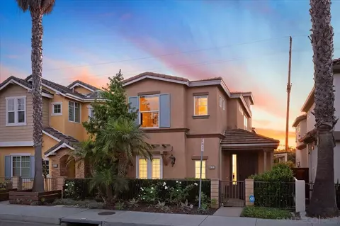 Exterior - 431 N Cedros Ave, Solana Beach, CA 92075 photo 1 of 5
