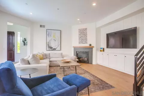 Living - 431 N Cedros Ave, Solana Beach, CA 92075 photo 3 of 3