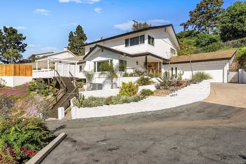 9833 Edgar Pl, La Mesa, CA 91941 photo 2
