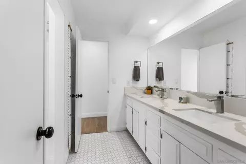 9833 Edgar Pl, La Mesa, CA 91941 photo 30