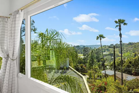 9833 Edgar Pl, La Mesa, CA 91941 photo 8
