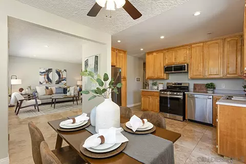535 S Elm St, Escondido, CA 92025 photo 12