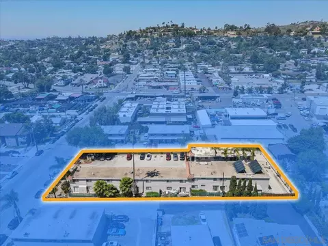 9062 Kenwood Dr, Spring Valley, CA 91977 photo 4