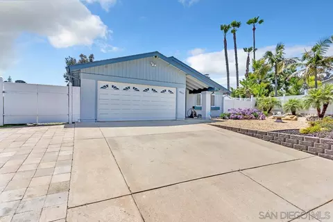 9827 Bright St, Spring Valley, CA 91977 photo 3