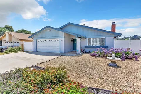9827 Bright St, Spring Valley, CA 91977