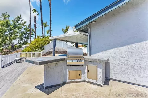 9827 Bright St, Spring Valley, CA 91977 photo 38