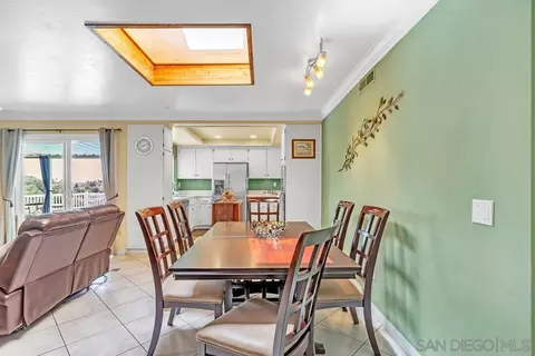 9827 Bright St, Spring Valley, CA 91977 photo 14