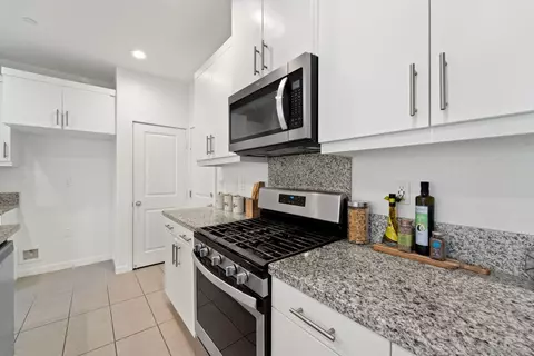 4118 Vela Way, Oceanside, CA 92057 photo 8