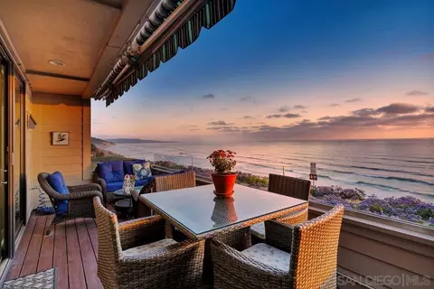 Exterior - 101 Spinnaker Ct, Del Mar, CA 92014 photo 5 of 6
