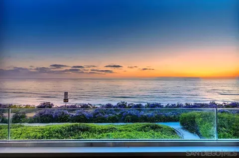 View/Area - 101 Spinnaker Ct, Del Mar, CA 92014 photo 2 of 7