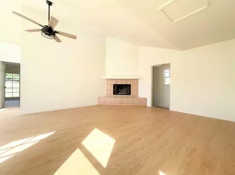 211 Neptune Ave, Encinitas, CA 92024 photo 12