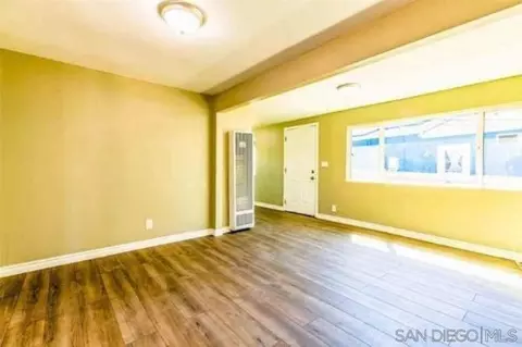9056-9058 Valencia St, Spring Valley, CA 91977 photo 4