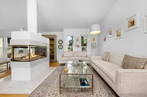 5971 Desert View Dr, La Jolla, CA 92037 photo 21