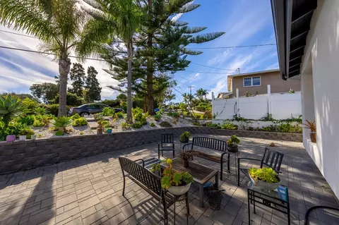 5971 Desert View Dr, La Jolla, CA 92037 photo 6