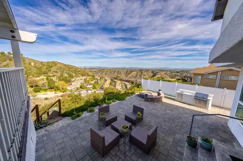 5971 Desert View Dr, La Jolla, CA 92037 photo 11