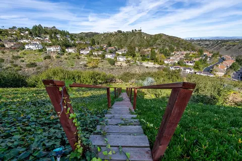 5971 Desert View Dr, La Jolla, CA 92037 photo 13