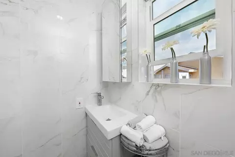 5971 Desert View Dr, La Jolla, CA 92037 photo 35