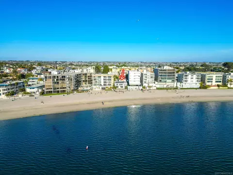 3874-80 Riviera Dr, San Diego, CA 92109
