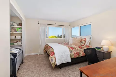 4343 Summit Dr, La Mesa, CA 91941 photo 31