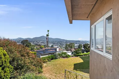 4343 Summit Dr, La Mesa, CA 91941 photo 49