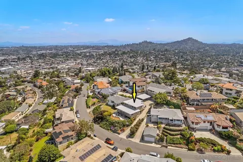 4343 Summit Dr, La Mesa, CA 91941 photo 4