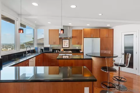 4343 Summit Dr, La Mesa, CA 91941 photo 19