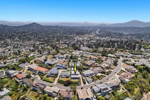 4343 Summit Dr, La Mesa, CA 91941 photo 56