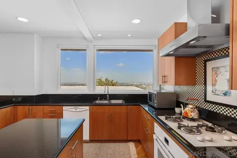 4343 Summit Dr, La Mesa, CA 91941 photo 20