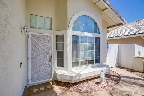 9185 Lake Valley Rd, El Cajon, CA 92021 photo 5
