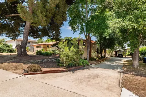 69 E I St, Chula Vista, CA 91910 photo 3