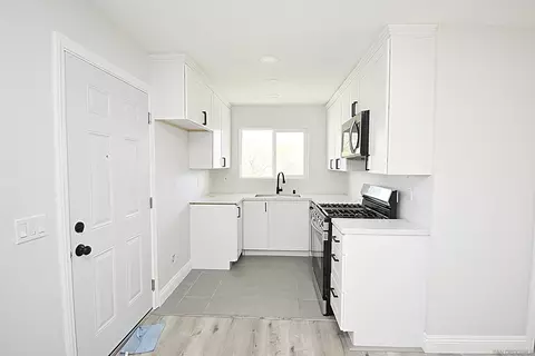 Kitchen - 11393 Posthill Rd, Lakeside, CA 92040 photo 6 of 6