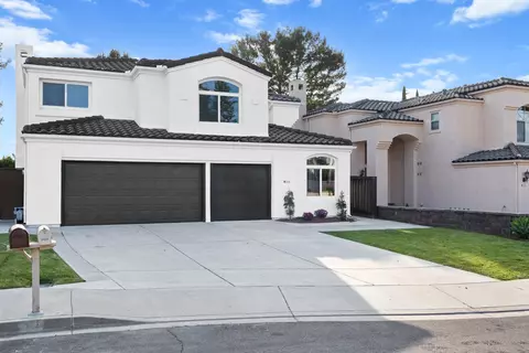 Exterior - 2122 Opal Rdg, Vista, CA 92081 photo 4 of 7