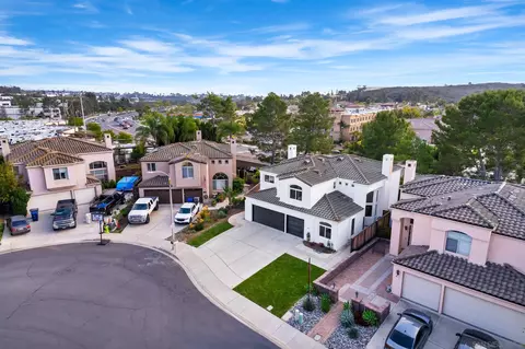 View/Area - 2122 Opal Rdg, Vista, CA 92081 photo 3 of 9