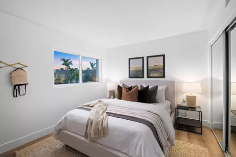 Bedroom - 2122 Opal Rdg, Vista, CA 92081 photo 2 of 5