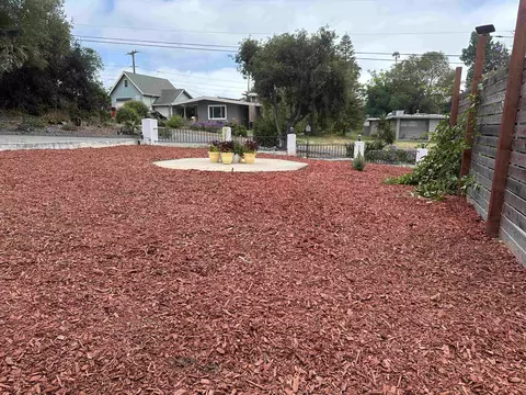 Exterior - 1104 Oak Dr, Vista, CA 92084 photo 15 of 28