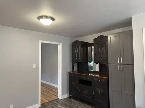 Entry Way - 1104 Oak Dr, Vista, CA 92084 photo 1 of 1