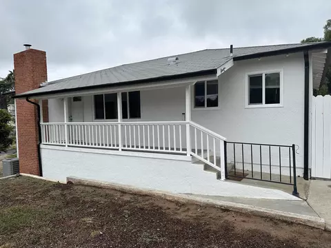 Exterior - 1104 Oak Dr, Vista, CA 92084 photo 19 of 28