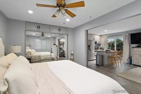 Bedroom - 1104 Oak Dr, Vista, CA 92084 photo 6 of 7