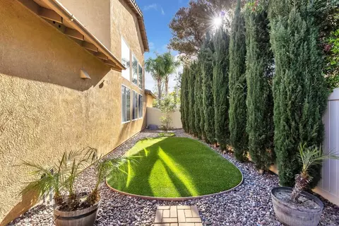Exterior - 45846 Paseo Gallante, Temecula, CA 92592 photo 9 of 19
