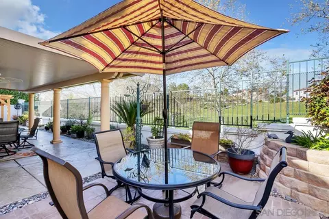 Exterior - 45846 Paseo Gallante, Temecula, CA 92592 photo 13 of 19