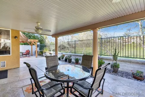 Exterior - 45846 Paseo Gallante, Temecula, CA 92592 photo 12 of 19