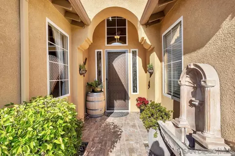 Entry Way - 45846 Paseo Gallante, Temecula, CA 92592 photo 6 of 6