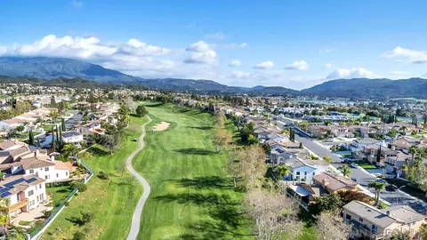View/Area - 45846 Paseo Gallante, Temecula, CA 92592 photo 7 of 10