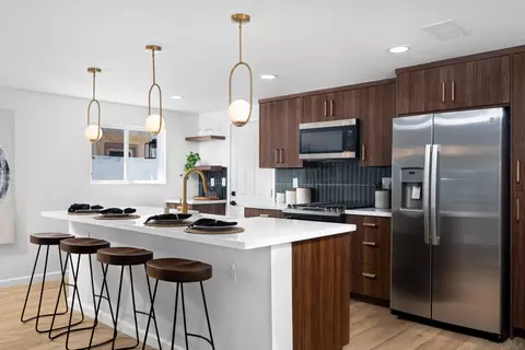 981 Grove Ave, Imperial Beach, CA 91932