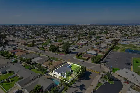 View/Area - 981 Grove Ave, Imperial Beach, CA 91932 photo 2 of 7