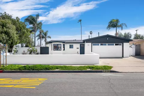 Exterior - 981 Grove Ave, Imperial Beach, CA 91932 photo 3 of 11
