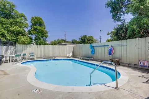 Exterior - 12716 Lakeshore Dr #L, Lakeside, CA 92040 photo 9 of 10
